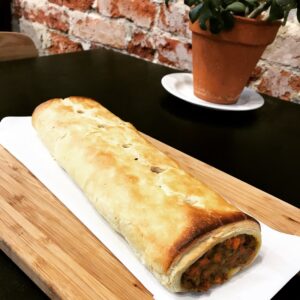 Family Size Pastie Roll